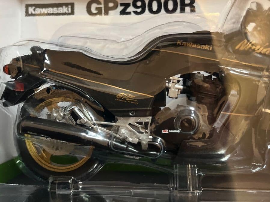 Amazon | 1/12 GPZ900R 黒／金 カワサキ ニンジャ Ninja 忍者
